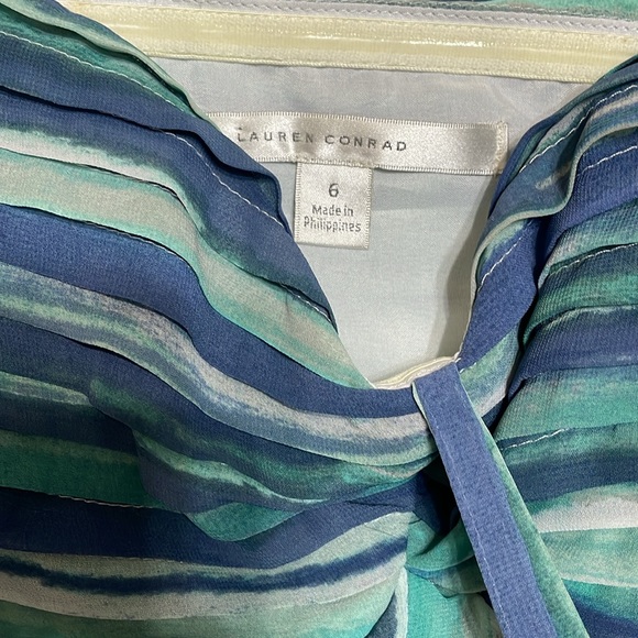 Ocean Color Maxi Dress. Size 6 Medium Lauren Conrad - Picture 2 of 3